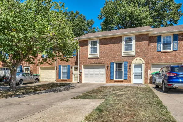 3089 Woody Ln, Clarksville, TN 37043