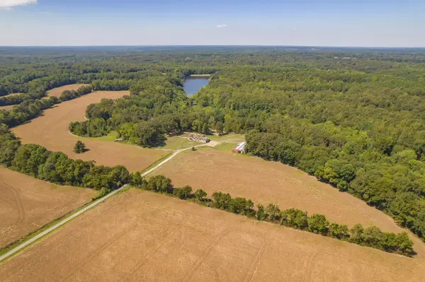 290 Leeford Ln, Cedar Grove, TN 38321