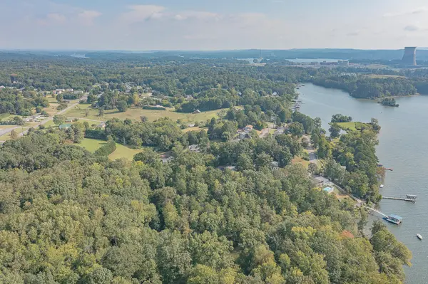 9824 Waterside Way, Soddy Daisy, TN 37379