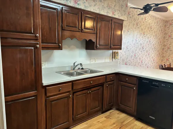 728 W Main St, Mcminnville, TN 37110