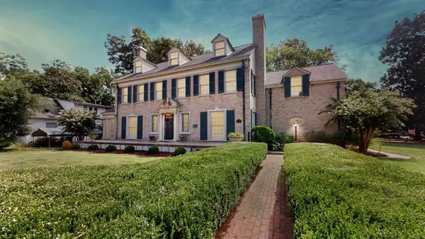 505 Walnut St, Paris, TN 38242