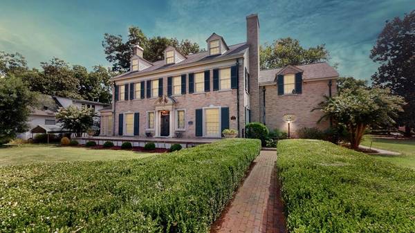 505 Walnut St, Paris, TN 38242