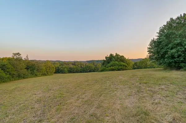 3213 Craig Bridge Road, Williamsport, TN 38487