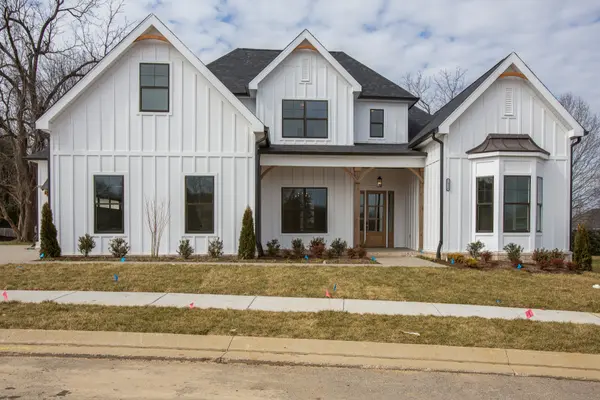 2 Elissa Place, Hendersonville, TN 37075