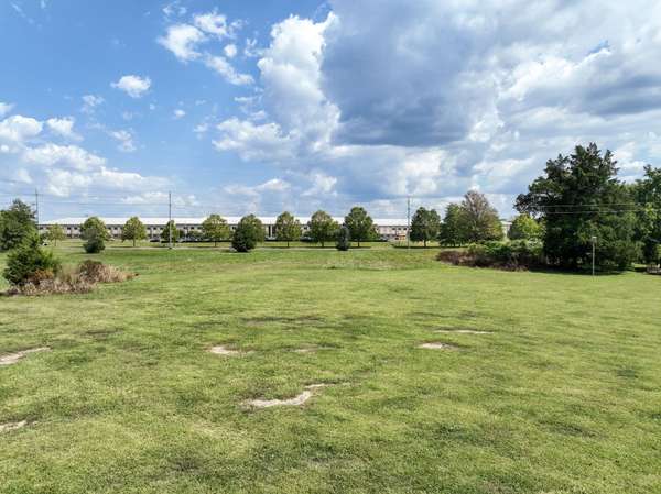 3289 Siegel Rd, Murfreesboro, TN 37129