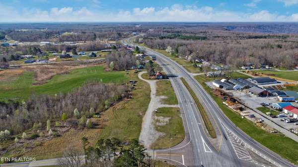 2172 S York Hwy, Jamestown, TN 38556