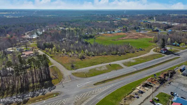 2172 S York Hwy, Jamestown, TN 38556