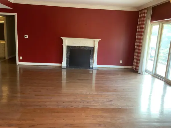 4200 West End Ave #404, Nashville, TN 37205
