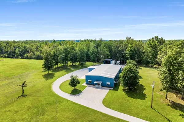 456 Lakewood Park Rd, Beechgrove, TN 37018