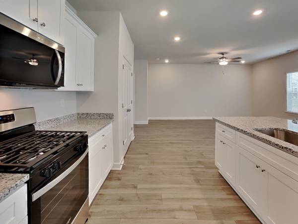 3326 Quintana Dr, Murfreesboro, TN 37127