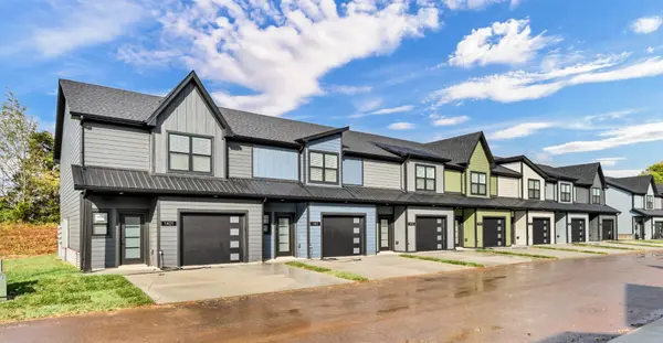 1402 Jonathan Wade Circle #1402, Clarksville, TN 37043