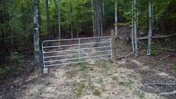 0 Sales Landing Rd, Camden, TN 38320