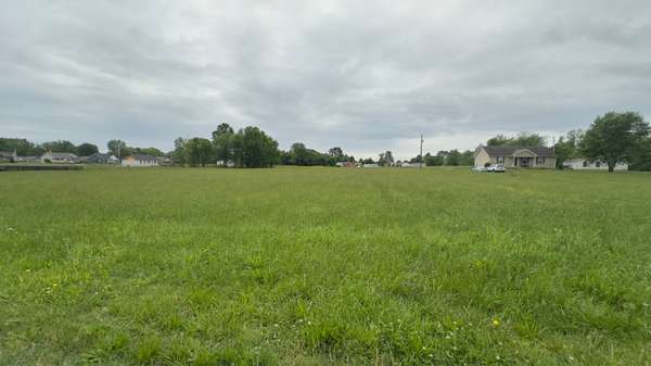 3 Shaub Rd, Portland, TN 37148
