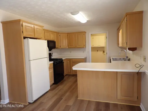 2162 Ona Rd, Crossville, TN 38572