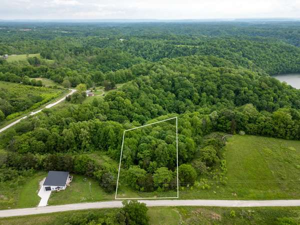 0 Lake Bluff Rd, Baxter, TN 38544