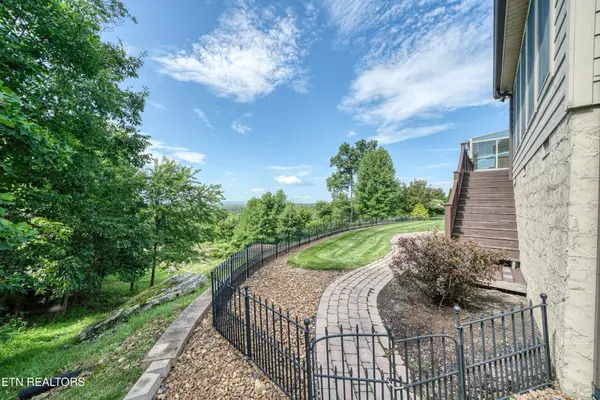 40 Bluff View Terrace, Crossville, TN 38558