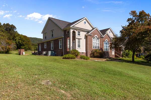 76 Big Cedar Drive, Dunlap, TN 37327