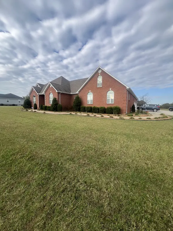 96 Harvest Farm Lake Rd, Mcminnville, TN 37110