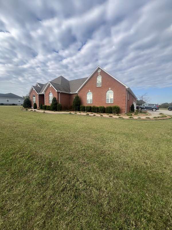 96 Harvest Farm Lake Rd, Mcminnville, TN 37110