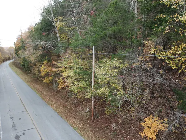 154 Plantation Dr, Manchester, TN 37355