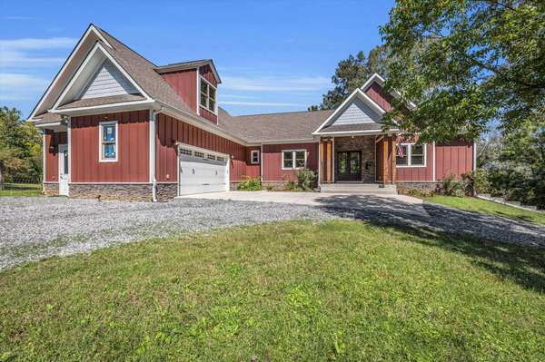 426 Simmons Tawzer Road, Chickamauga, GA 30707