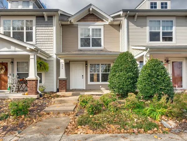 524 Shadow Glen Dr, Nashville, TN 37211