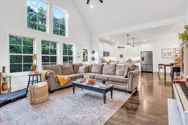 170 Briarwood Ln, Smithville, TN 37166