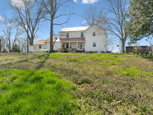 20 Bledsoe Borough Ln, Riddleton, TN 37151