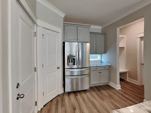 1406 Cotillion Dr, Murfreesboro, TN 37128