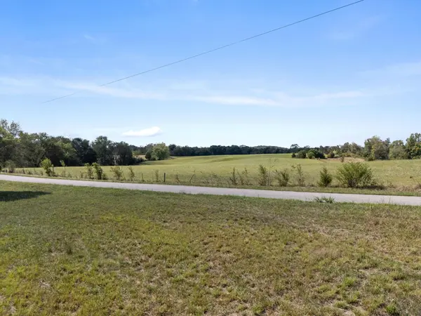 0 Martins Landing Rd, Bath Springs, TN 38311