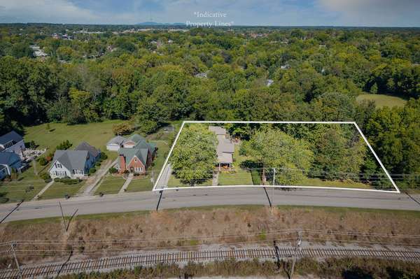 215 W Sparta St, Mcminnville, TN 37110