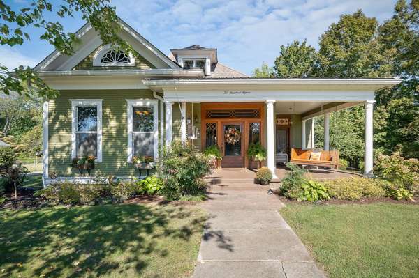 215 W Sparta St, Mcminnville, TN 37110