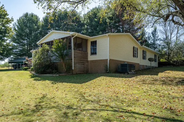 2862 Highway 43 #S, Loretto, TN 38469