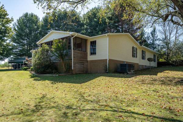 2862 Highway 43 #S, Loretto, TN 38469