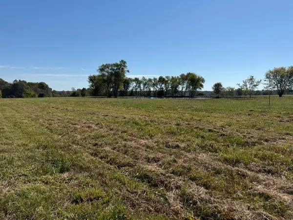 401 Smith Rd, Crossville, TN 38571