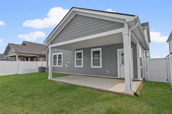 609 Seuss Way, Hendersonville, TN 37075