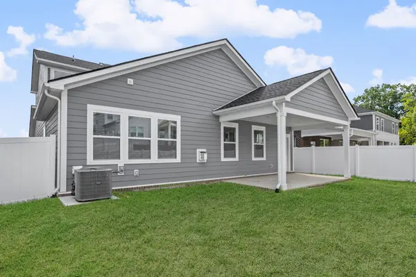 609 Seuss Way, Hendersonville, TN 37075