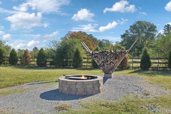 1856 Mires Rd, Mount Juliet, TN 37122