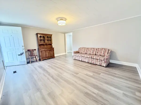 2210 Princeton Rd, Hopkinsville, KY 42240