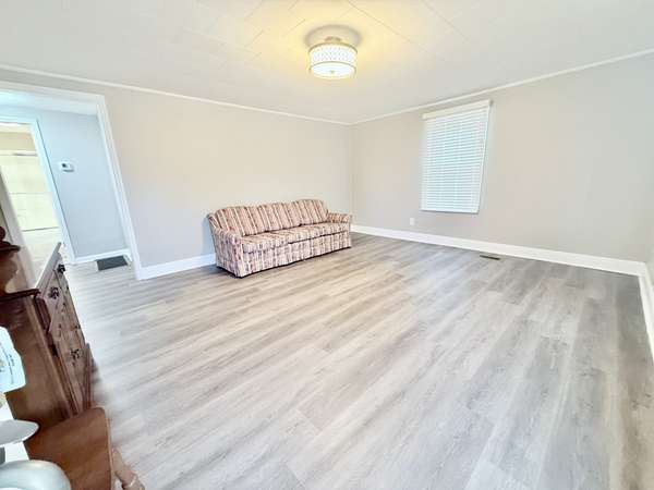 2210 Princeton Rd, Hopkinsville, KY 42240