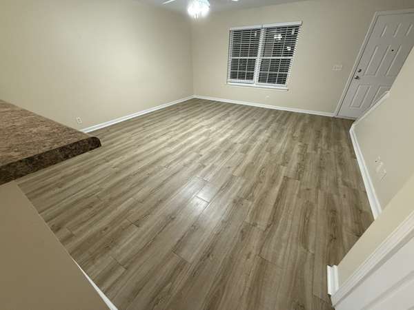 1040 Shaman Xing, Murfreesboro, TN 37128
