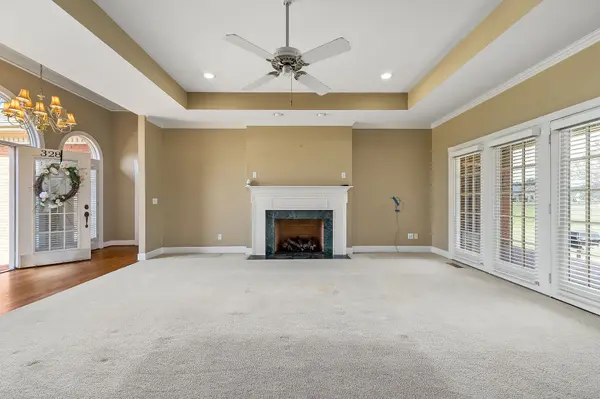 328 Riley Ave, Smithville, TN 37166