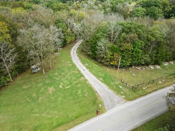 4920 Ash Hill Rd, Spring Hill, TN 37174