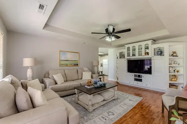 224 WILLOW DR, Adamsville, TN 38310