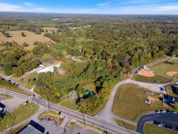 5155 Highway 100, Lyles, TN 37098