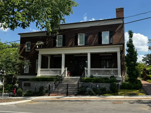 725 W Main St #101, Franklin, TN 37064