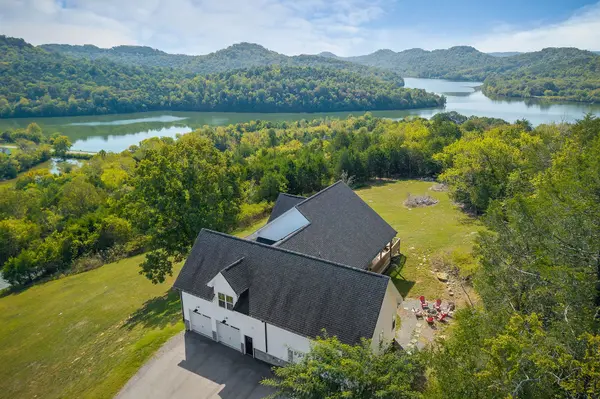 881 Eagle Mountain Rd, Granville, TN 38564