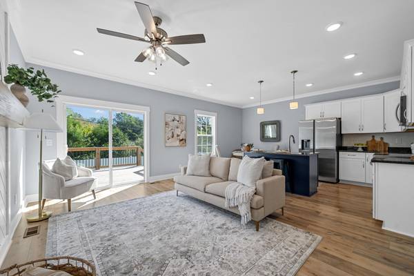 511 Charleston Cove Way, Clarksville, TN 37043