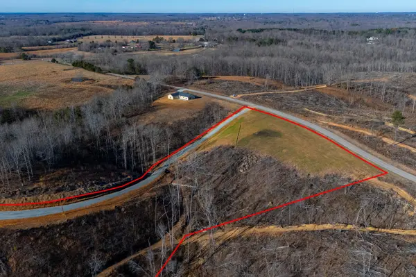 1379 Little Swan Creek Rd, Hohenwald, TN 38462