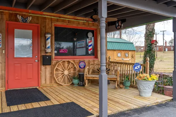 1308 Neelys Bend Rd, Madison, TN 37115